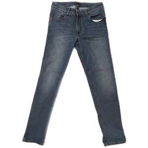 Globe Jeans